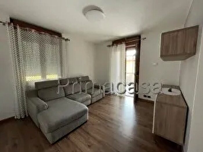 Appartamento quadrilocale in vendita in Via Nogare, Villafranca Di Verona