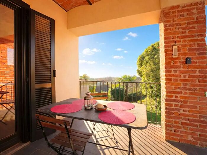 Appartamento quadrilocale in vendita in Via Madonna delle Crocette, Arona