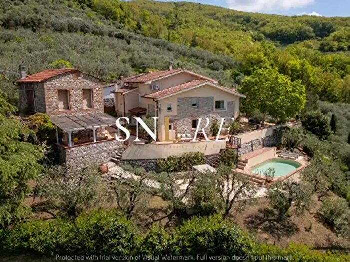 Casa con 6 locali in vendita in Via Roncovisi, Monsummano Terme