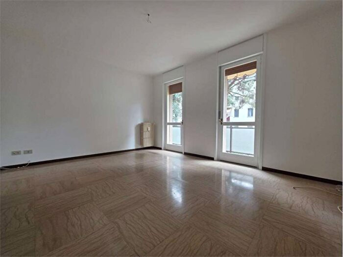 Appartamento quadrilocale in affitto in VIA FILIASI, Mestre, Venezia