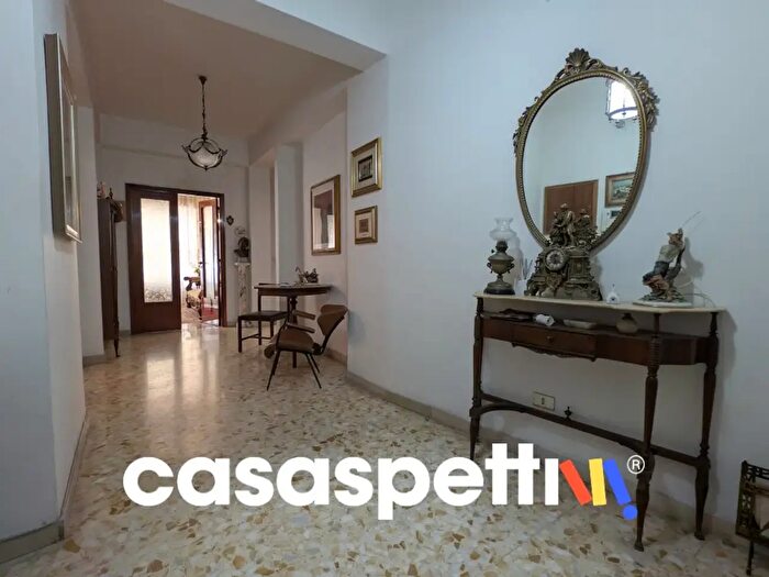 Appartamento con 5 locali in vendita in Via Santa Lucia al Parco, Reggio di Calabria