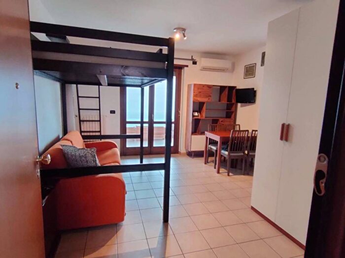 Appartamento monolocale in affitto in Via Leonardo da Vinci, Centro, Grugliasco