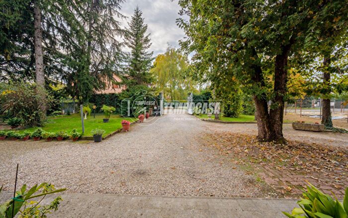 Casa con 5 locali in vendita in Via del Conventino, Correggio