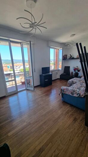 Appartamento con 5 locali in affitto in Livorno, Livorno