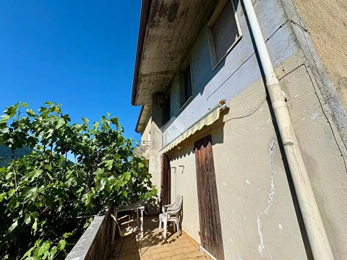 Casa quadrilocale in vendita in Via Colle Sfanino, Albino