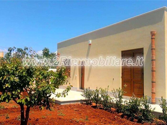 Casa trilocale in affitto in Via Savona, Quarara Costa Orientale, Mazara del Vallo