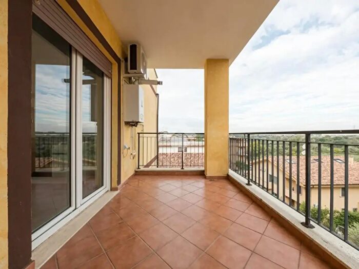 Appartamento bilocale in affitto in Via di Lunghezza, Roma