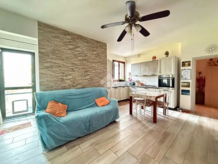 Casa trilocale in vendita in Via del Valico a Pisa, Collesalvetti