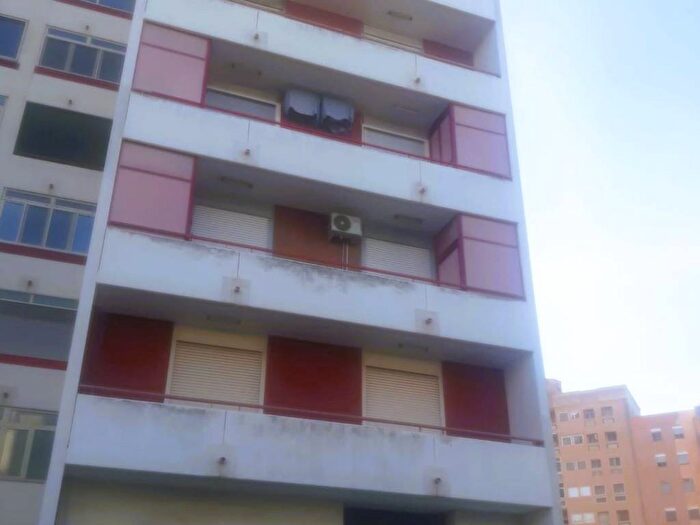 Appartamento quadrilocale in affitto in Solito Corvisea, Taranto