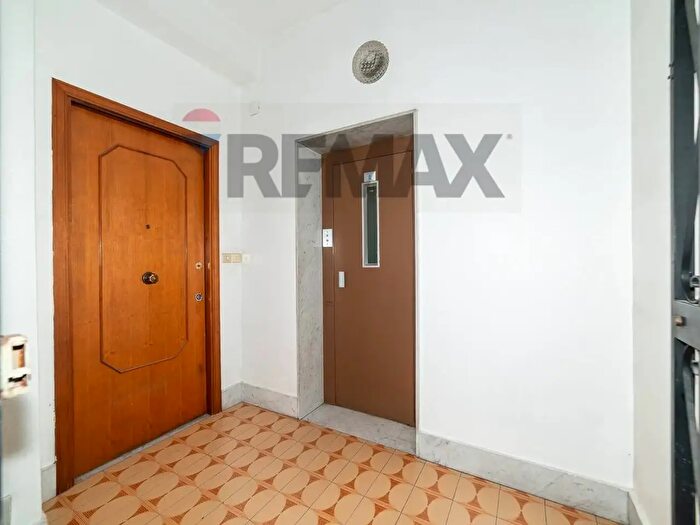 Appartamento con 7 locali in vendita in Via Francesco Lo Jacono, Sant'Agata Li Battiati