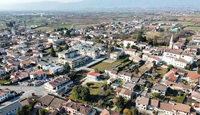 Appartamento con 5 locali in vendita in Riese Pio X, Riese Pio X