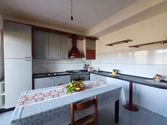 Casa con 6 locali in vendita in Sp, Ficarra