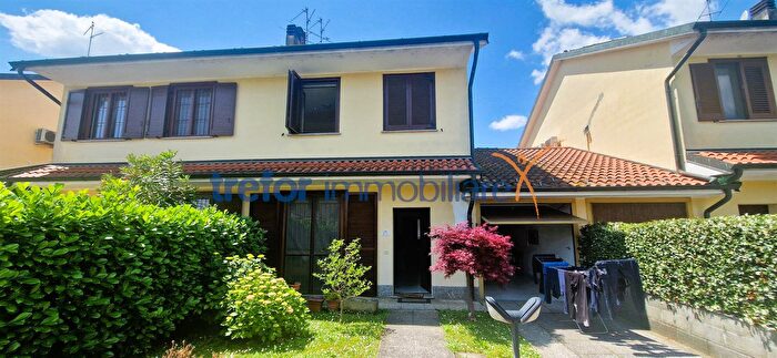 Casa con 5 locali in vendita in Via Moncucca, Salerano Sul Lambro