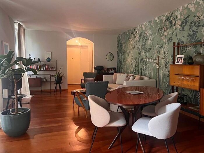 Appartamento bilocale in affitto in Corso Monforte, San Babila, Milano