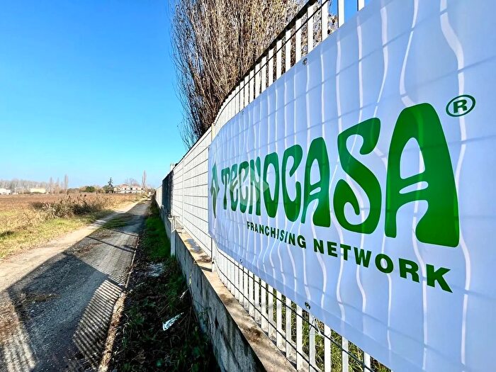 Casa trilocale in vendita in Via Chiavicone, Malalbergo