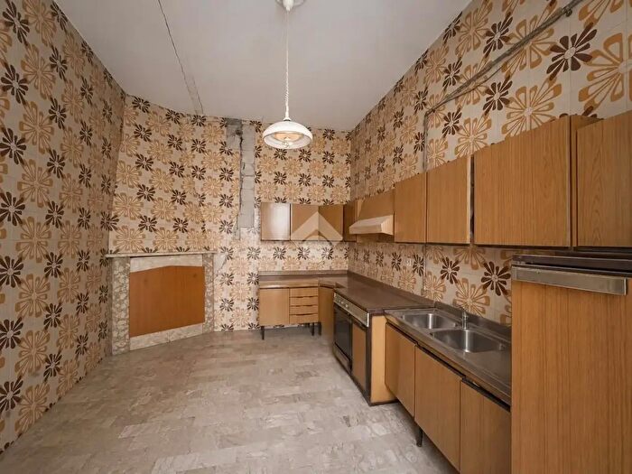 Casa con 5 locali in vendita in Vico IV Valera, Lanciano
