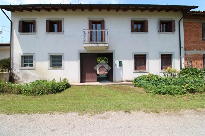 Casa trilocale in vendita in Via Privano, Palmanova