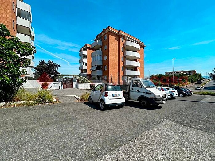 Appartamento monolocale in vendita in Via Giovanni Cicali, Roma