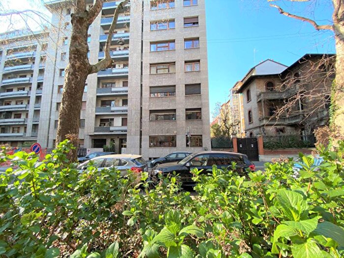 Appartamento bilocale in affitto in Via Domenichino, Monte Rosa Lotto, Milano