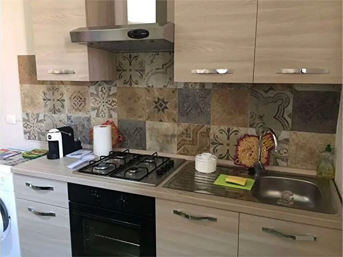 Appartamento quadrilocale in vendita in Corso Gelone, Siracusa