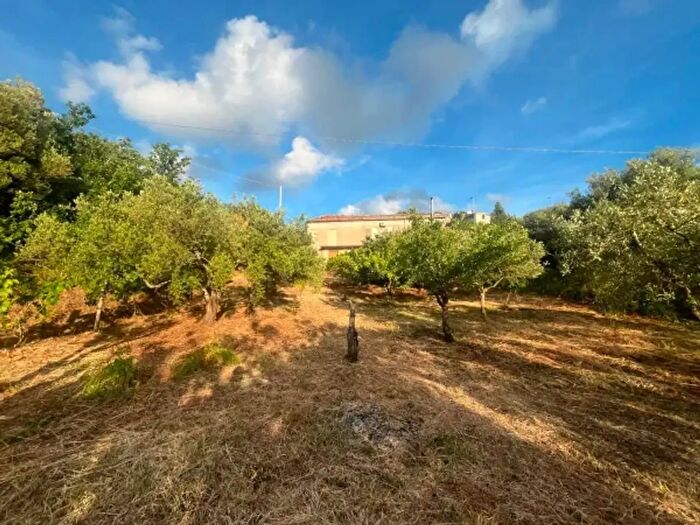Casa bilocale in vendita in Contrada San Leonardo, Gioiosa Marea