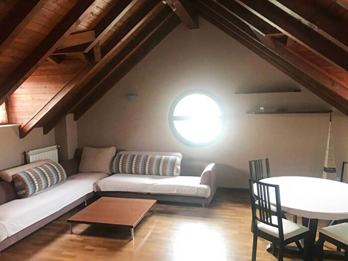 Casa trilocale in affitto in Via Federico Confalonieri, Crenna Bettolino, Gallarate