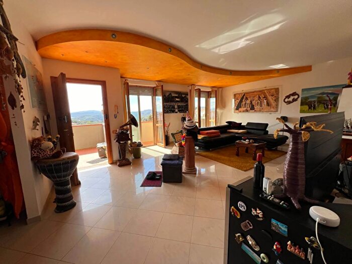 Appartamento quadrilocale in vendita in Gambassi Terme