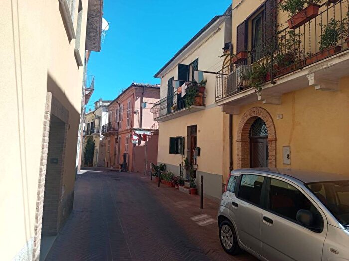 Appartamento trilocale in affitto in Via Santa Maria Maggiore, Centro, Lanciano
