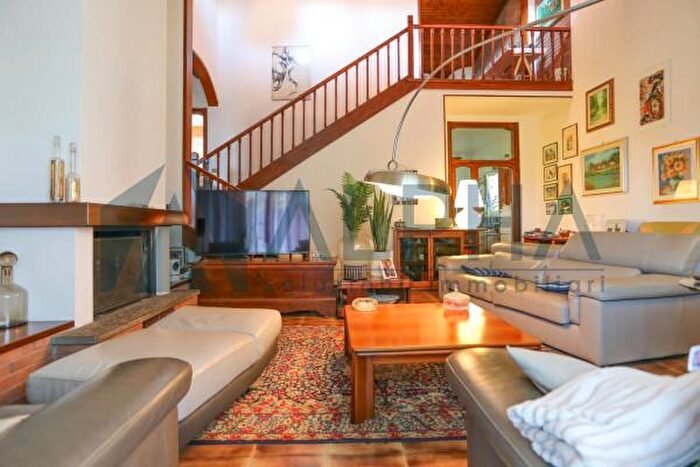 Casa con 6 locali in vendita in Via Classicana, Ravenna