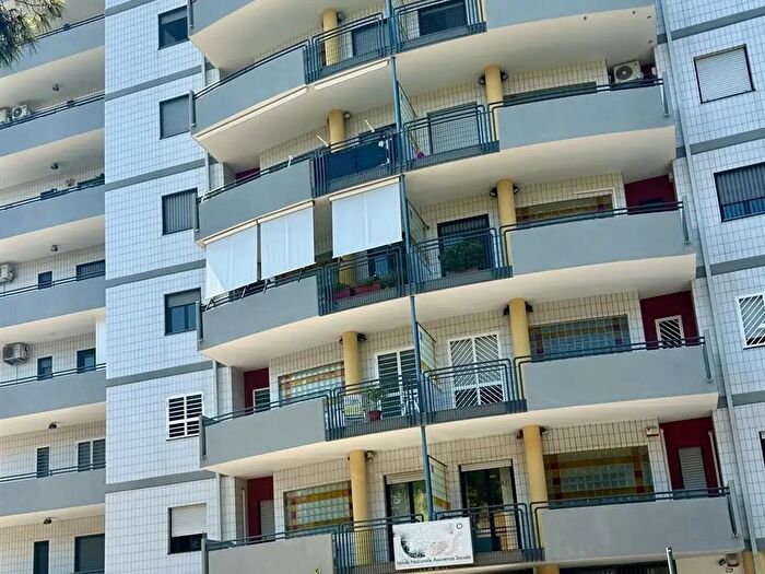 Appartamento trilocale in vendita in Bari