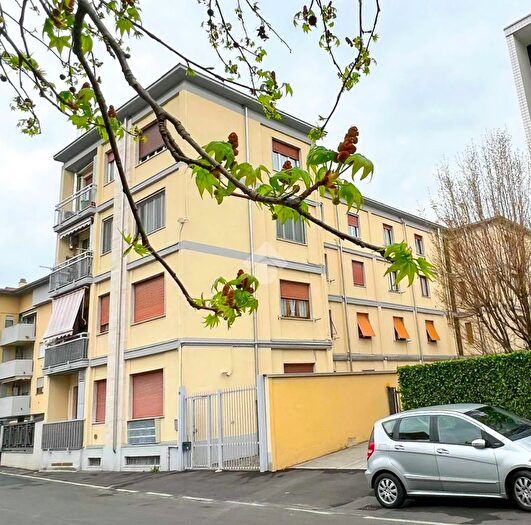 Appartamento bilocale in vendita in Via S Margherita, Lissone