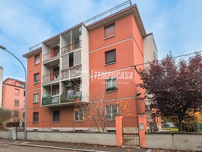 Appartamento trilocale in vendita in Bologna