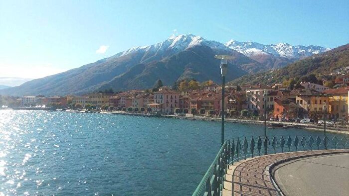 Appartamento monolocale in affitto in Piazza Roma, Gravedona, Gravedona ed Uniti