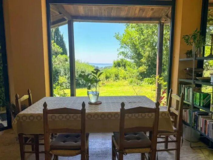 Casa quadrilocale in vendita in Località La Calandrina, Trevignano Romano