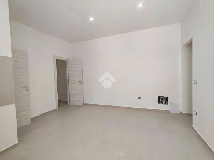 Appartamento bilocale in affitto in Via Capodivilla, Centro, Sant'Anastasia