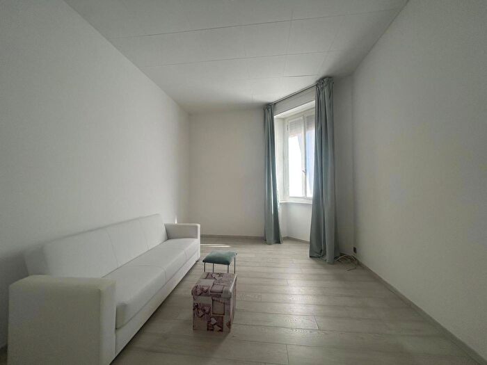 Appartamento bilocale in vendita in Via Piero della Francesca, Milano