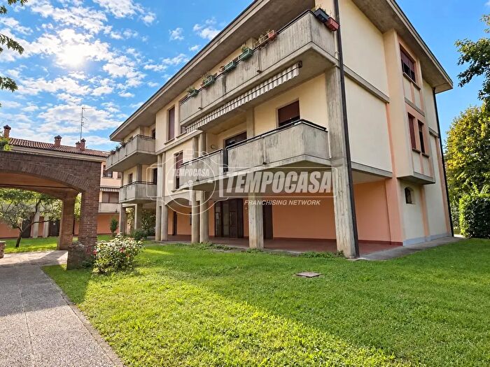 Appartamento trilocale in vendita in Via Budrie Vecchia, San Giovanni In Persiceto