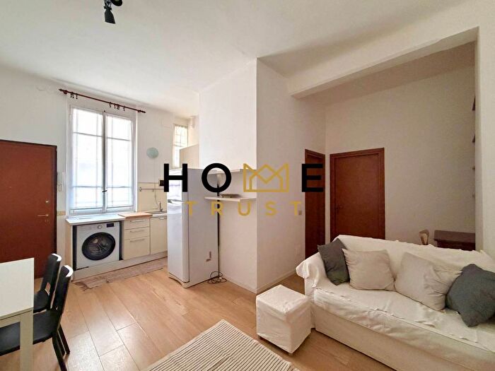 Appartamento bilocale in affitto in Via Vettabbia, Ticinese, Milano