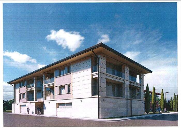 Appartamento trilocale in vendita in Cascina