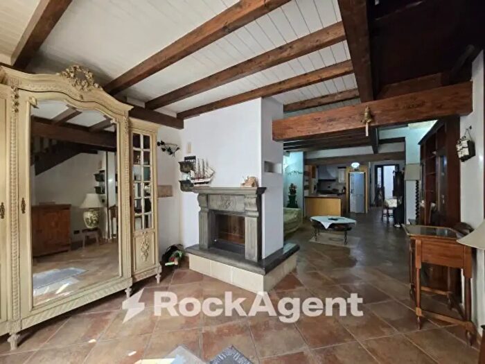 Casa con 6 locali in vendita in Via IV Novembre, Morciano Di Leuca