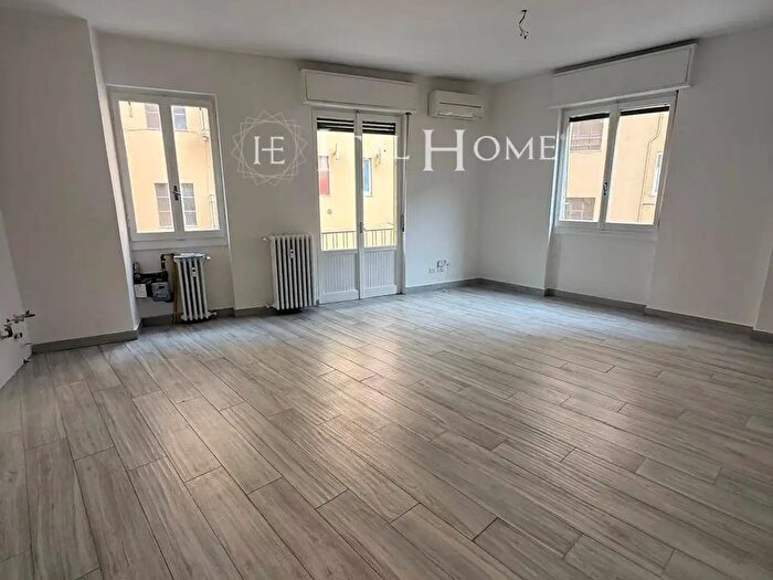 Appartamento bilocale in affitto in Via Pola, Milano