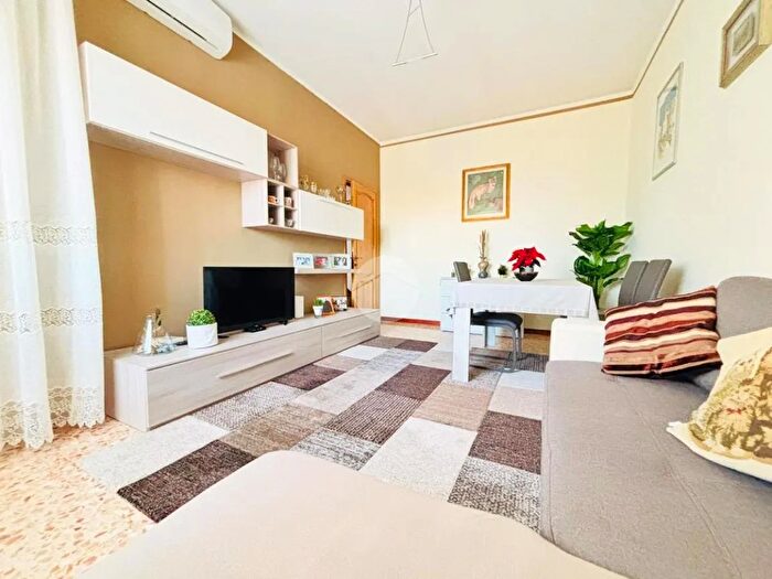 Appartamento bilocale in vendita in Sda Bobbio, Voghera