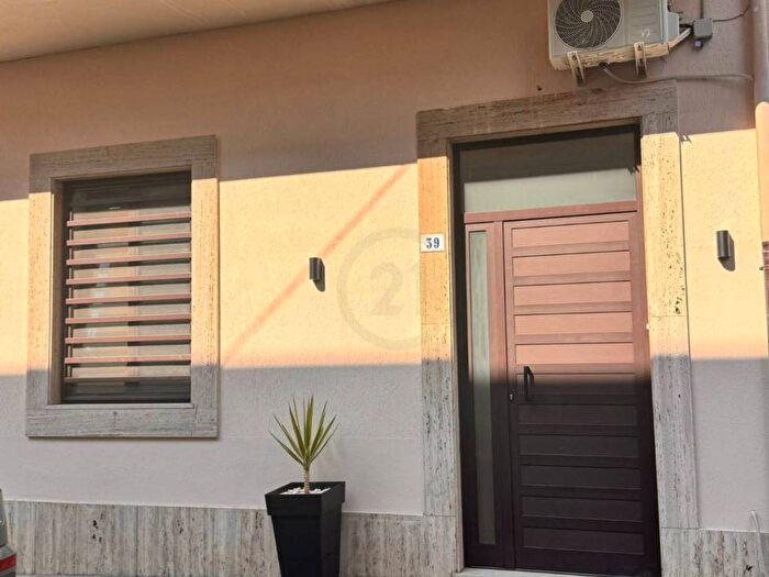 Appartamento monolocale in affitto in Centro, Belpasso