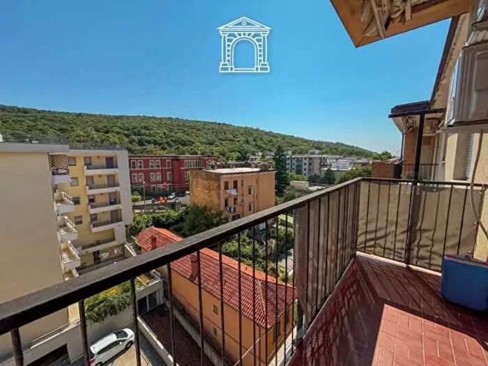 Appartamento trilocale in vendita in Via delle Linfe, Trieste