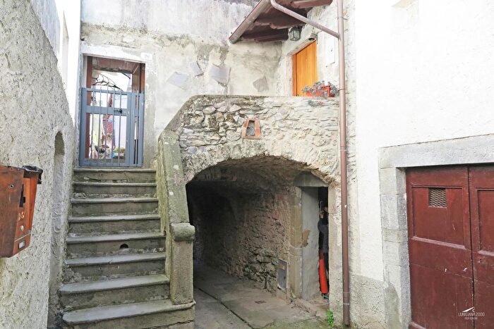 Casa trilocale in vendita in Fivizzano
