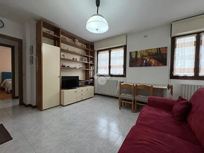 Appartamento bilocale in vendita in Via Papa Giovanni XXIII, Albano SantAlessandro