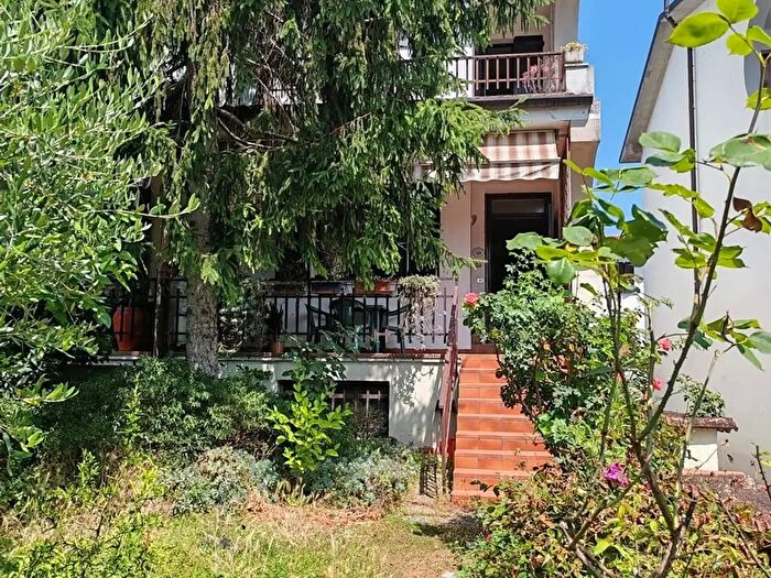 Casa quadrilocale in vendita in Via Cimabue, Brescia