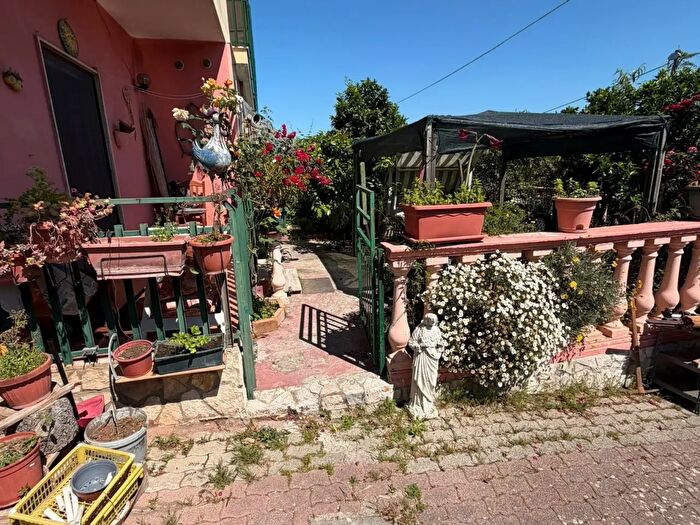 Appartamento trilocale in vendita in Via Leonardo da Vinci, Mendicino