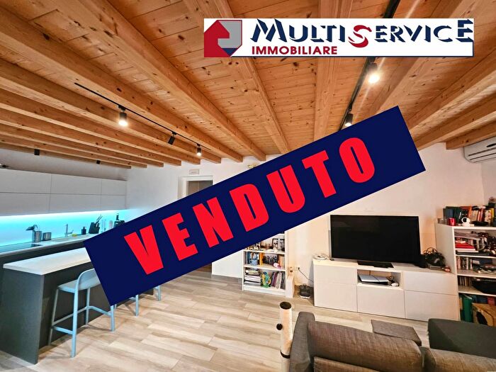 Appartamento con 5 locali in vendita in Cavallino Treporti