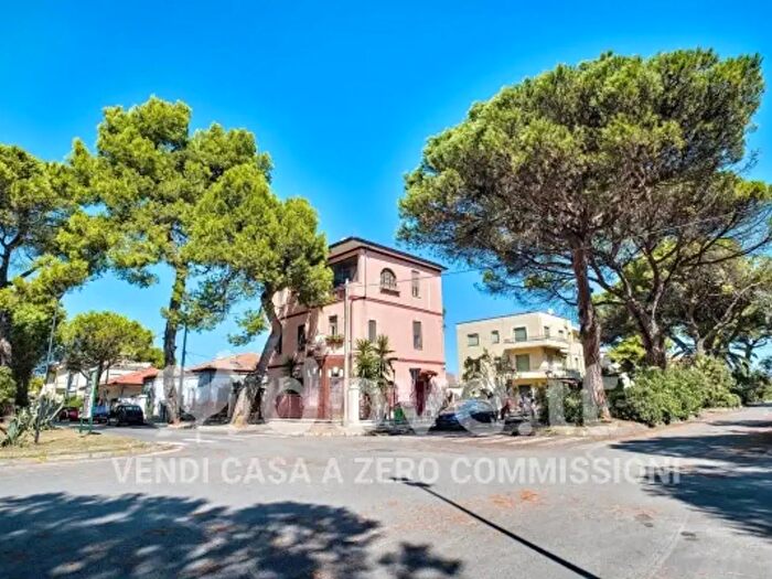 Appartamento quadrilocale in vendita in Viale Francesco Paolo Tosti, Pescara